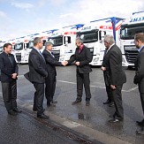 Handing Autos
